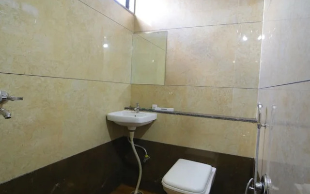 Shiv Ashray Resort