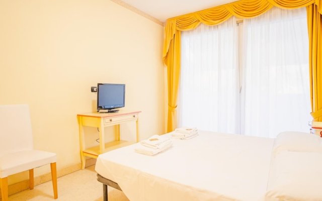 2 Relais du Lac Village - Italian Homing