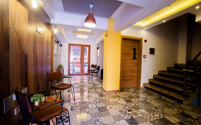 Set Ozer Hotel