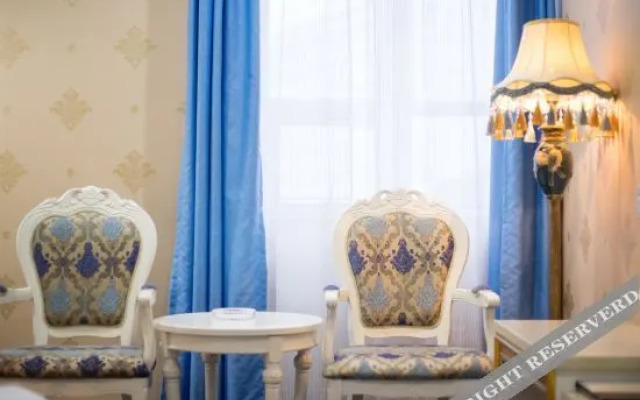 Yuefeng Hotel (Yangjiang Bus Terminal, Wal-Mart)