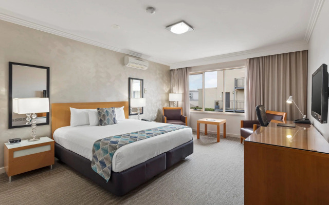 Bayside Geelong Hotel & Apartments, an Ascend Collection Hotel