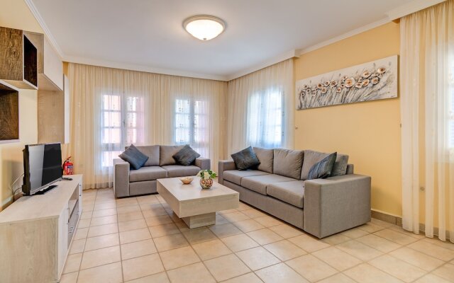 Casa di Elena Venetian Old Town Home