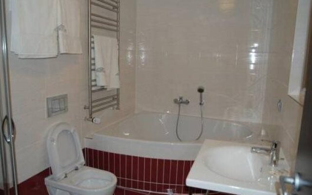 Hotel Monde
