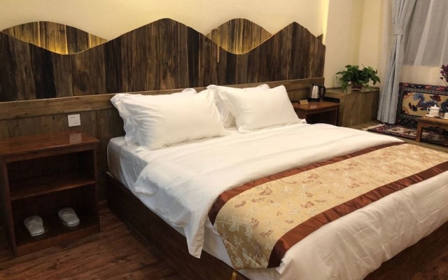 Xuanyuan Inn – Guest Rooms – Shangri-La
