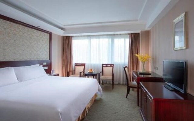 Vienna Hotel Shenzhen Fenghuang Road