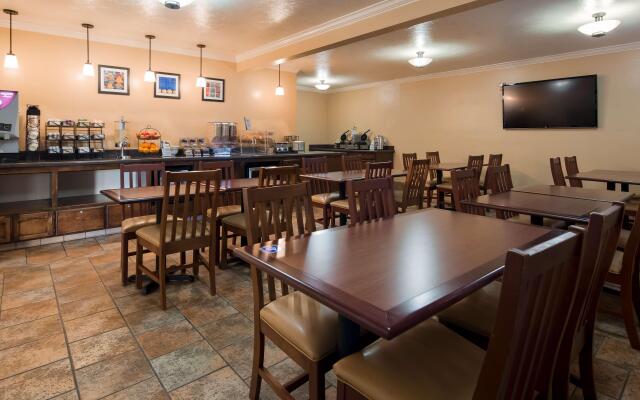 Best Western Salinas Valley Inn & Suites