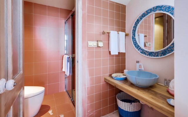 Wenling Under Haikong Yard Guest House