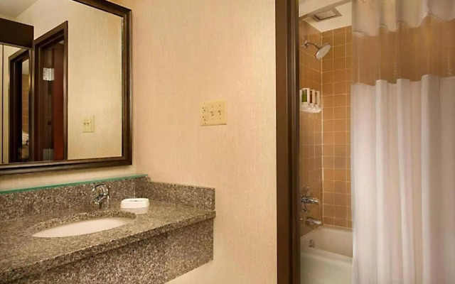 Hotel Lotus Kansas City Stadium