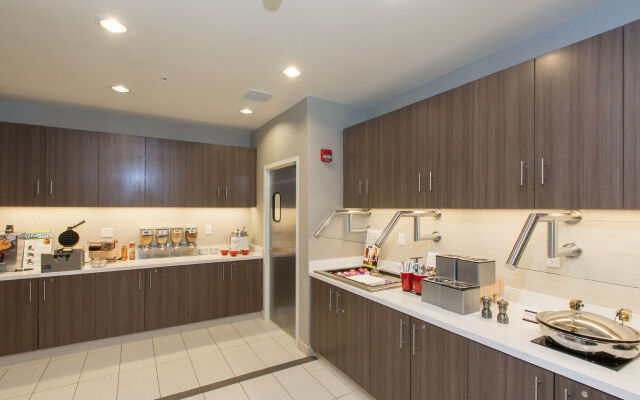 Residence Inn Columbus Polaris