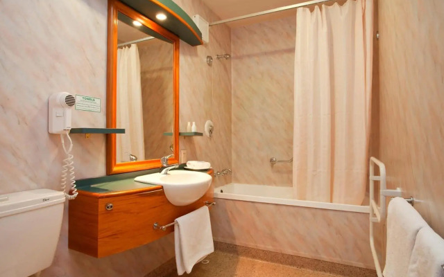 Distinction Heritage Gateway Hotel