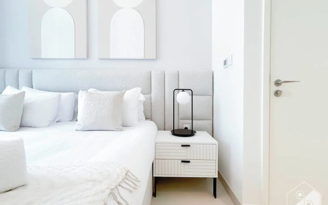 Luxury Burj Crown 4bedroom Balcony & Downtown View