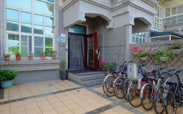 Yang Ping House