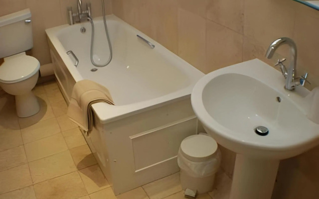 The Waterloo Hotel & Bistro