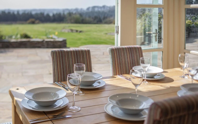 Tregoninny Vineyard and Woodland Farmhouse
