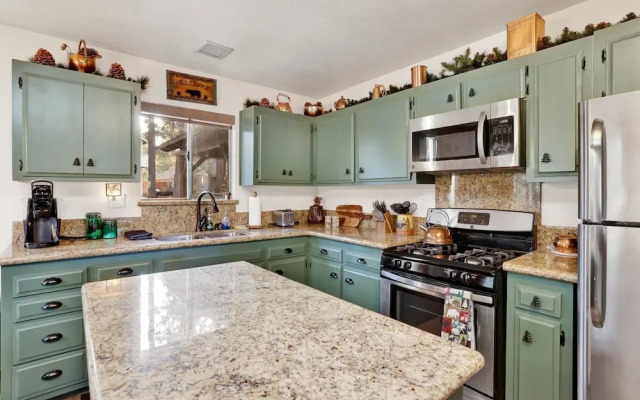 Mockingbird Mountain Getaway #2380