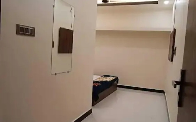 Shri Anant Mahadev Guest House