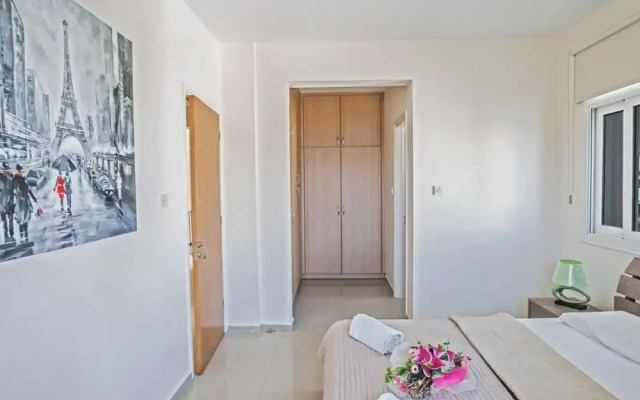 Villa Shaye AQ Me16
