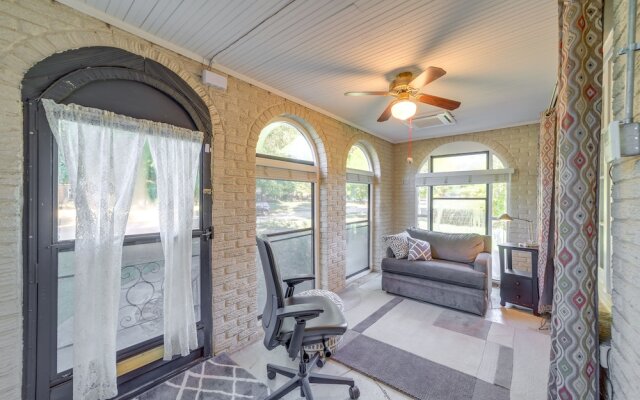 Charming Tusla Home ~ Half-mi to Expo Square!