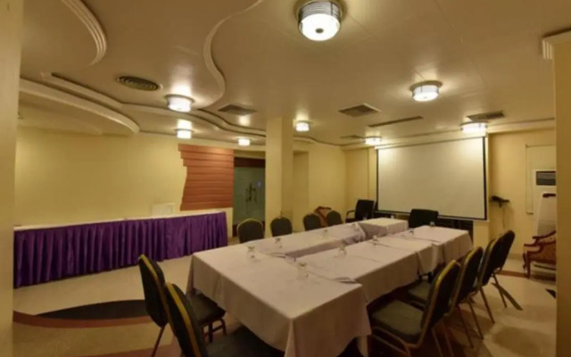 Epsilon The Hotel