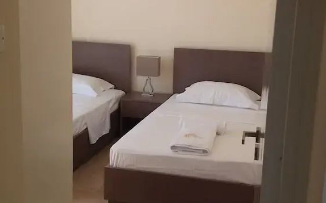 Sandy Beach Apartment 15