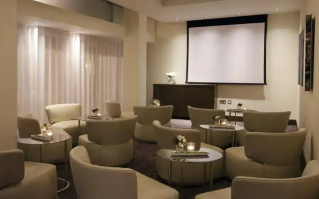 Marylebone - Chiltern Street Apartments by Viridian Apartments