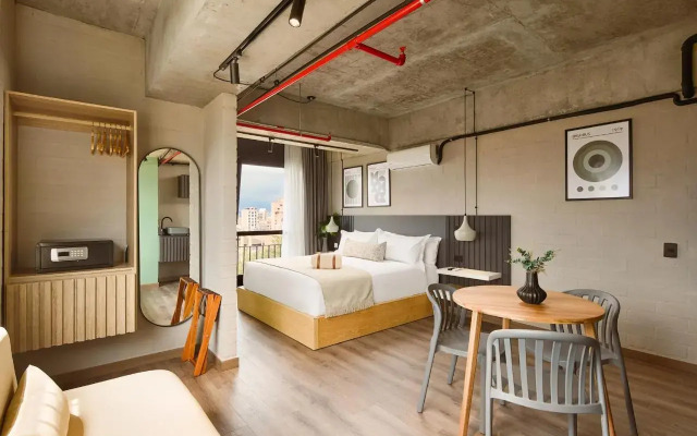Urbit Social Lofts
