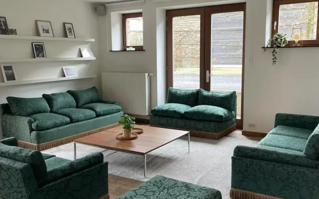 Charming Roger s Farm