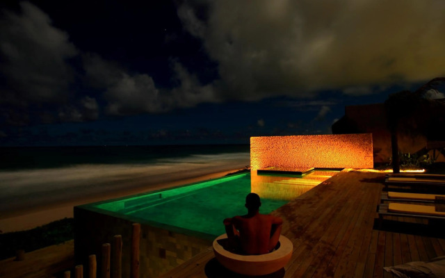 Kenoa Exclusive Beach SPA & Resort