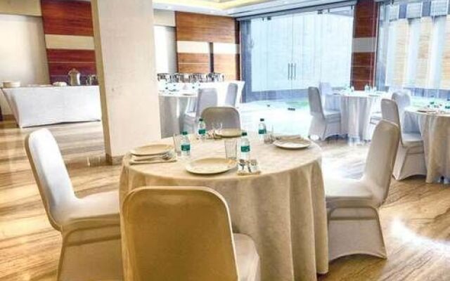 Stately Suites NH 8