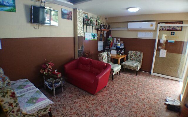 B&B 22 House