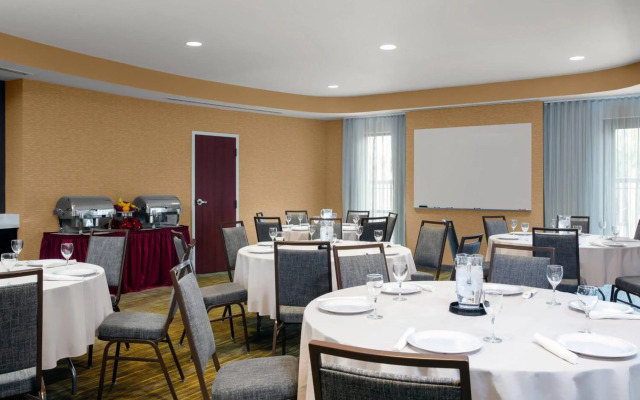 Courtyard by Marriott Jacksonville I-295/East Beltway
