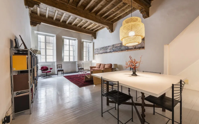 San Firenze House by Mmega