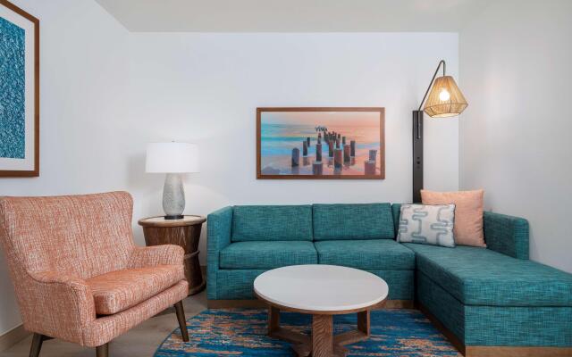 DoubleTree Suites by Hilton Naples