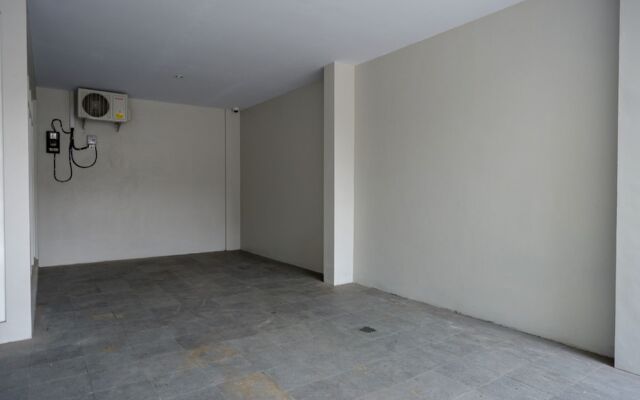Kurnia Guest House by RedDoorz