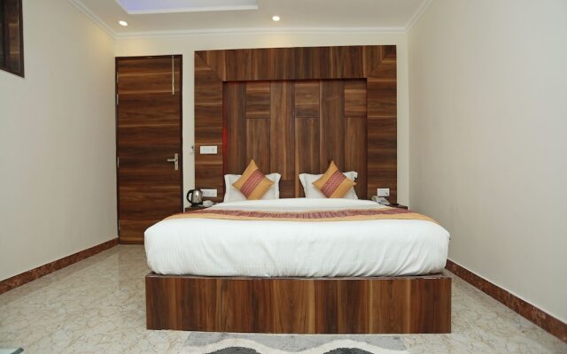 FabHotel Aerostay Inn