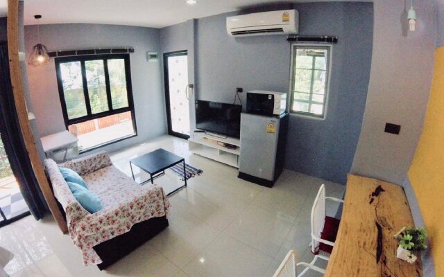Aree Guesthouse2