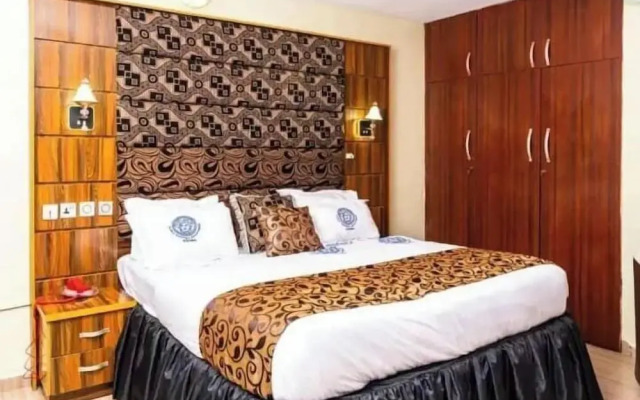 Eagle Destiny Hotel and Apartment