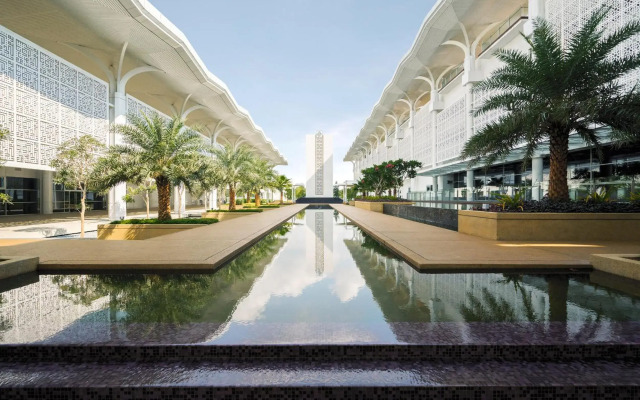 Mövenpick Hotel & Convention Centre KLIA