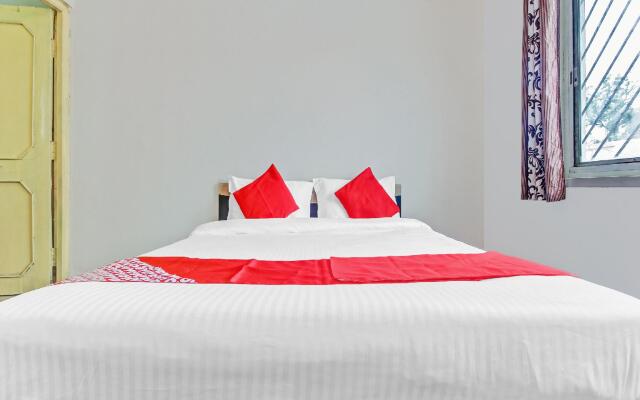 OYO 61154 Shree Balaji Lodging