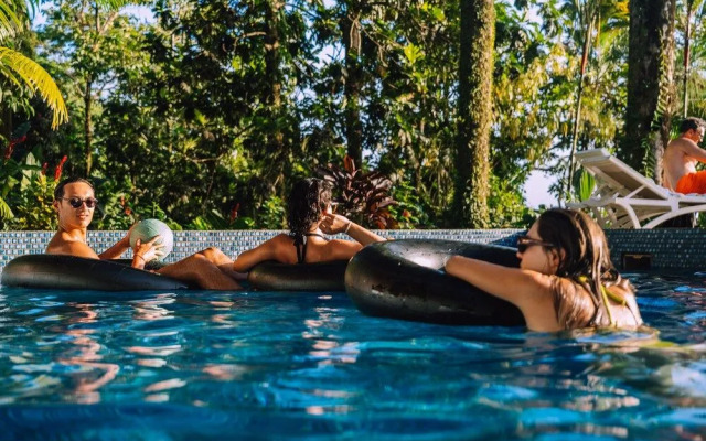 Bambuda Lodge - Hostel