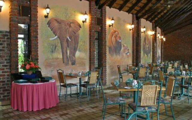 Manyane Resort