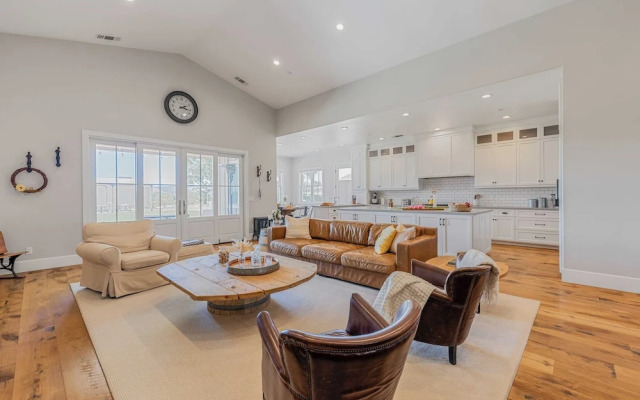 Cooperage by Avantstay Vineyard, Views, Soccer