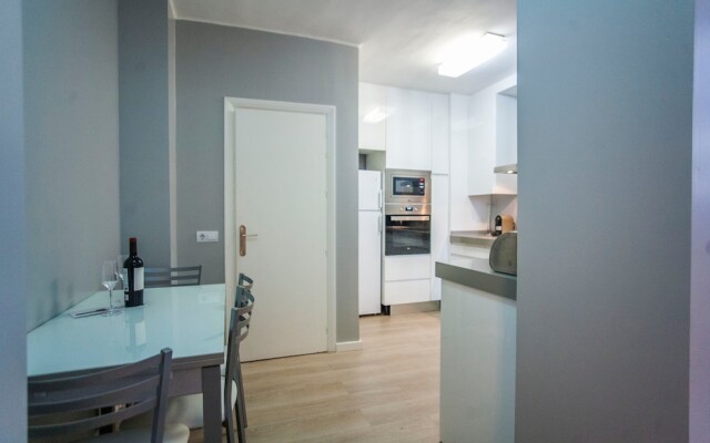Monteros Beach Flat