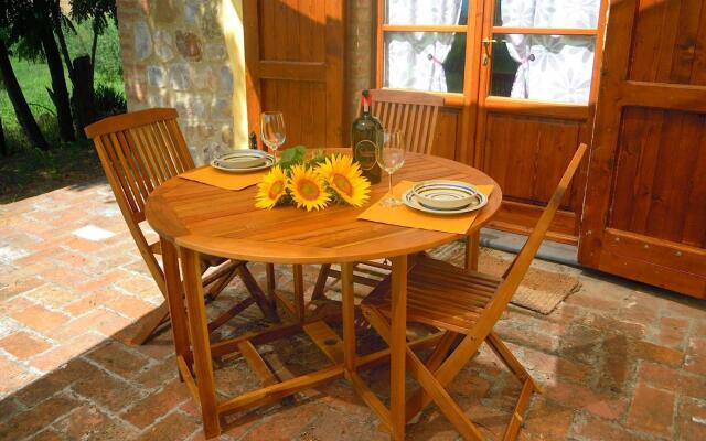 Escape in Rosignano Hills