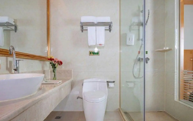 Venus International Hotel(Dongguan Songshan Lake Huawei University Store)