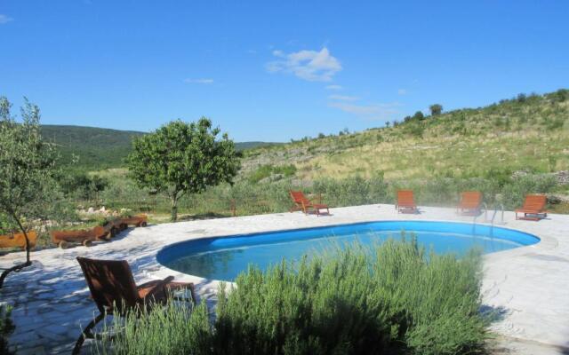 Heaven Country House