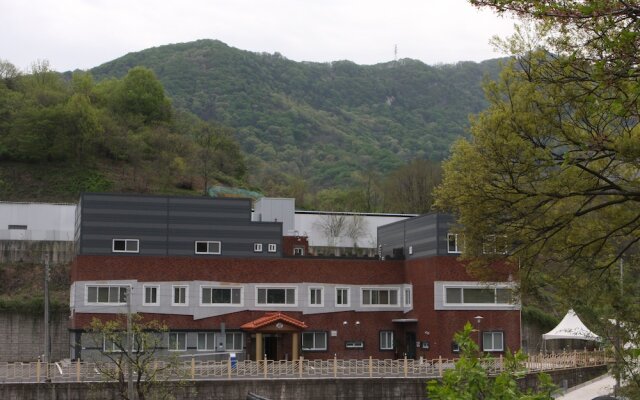 Daekyung Training Institution