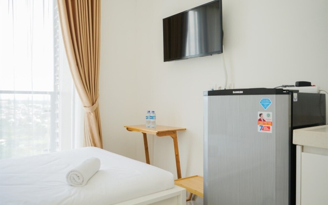 Nice And Minimalist Studio At Sky House Bsd Apartment – Guest Rooms – Legok