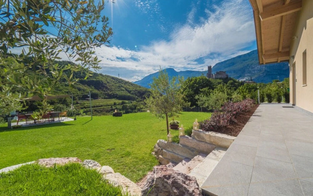 La Gazza Ladra Apartments