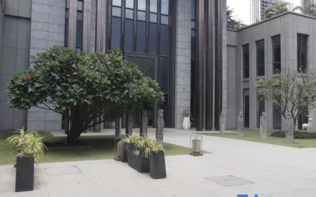 R&F Hotel and Apartment